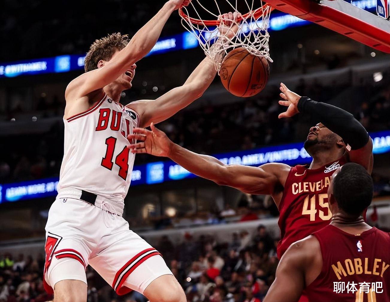 公牛主场士气高涨，尼克斯无攻击手段