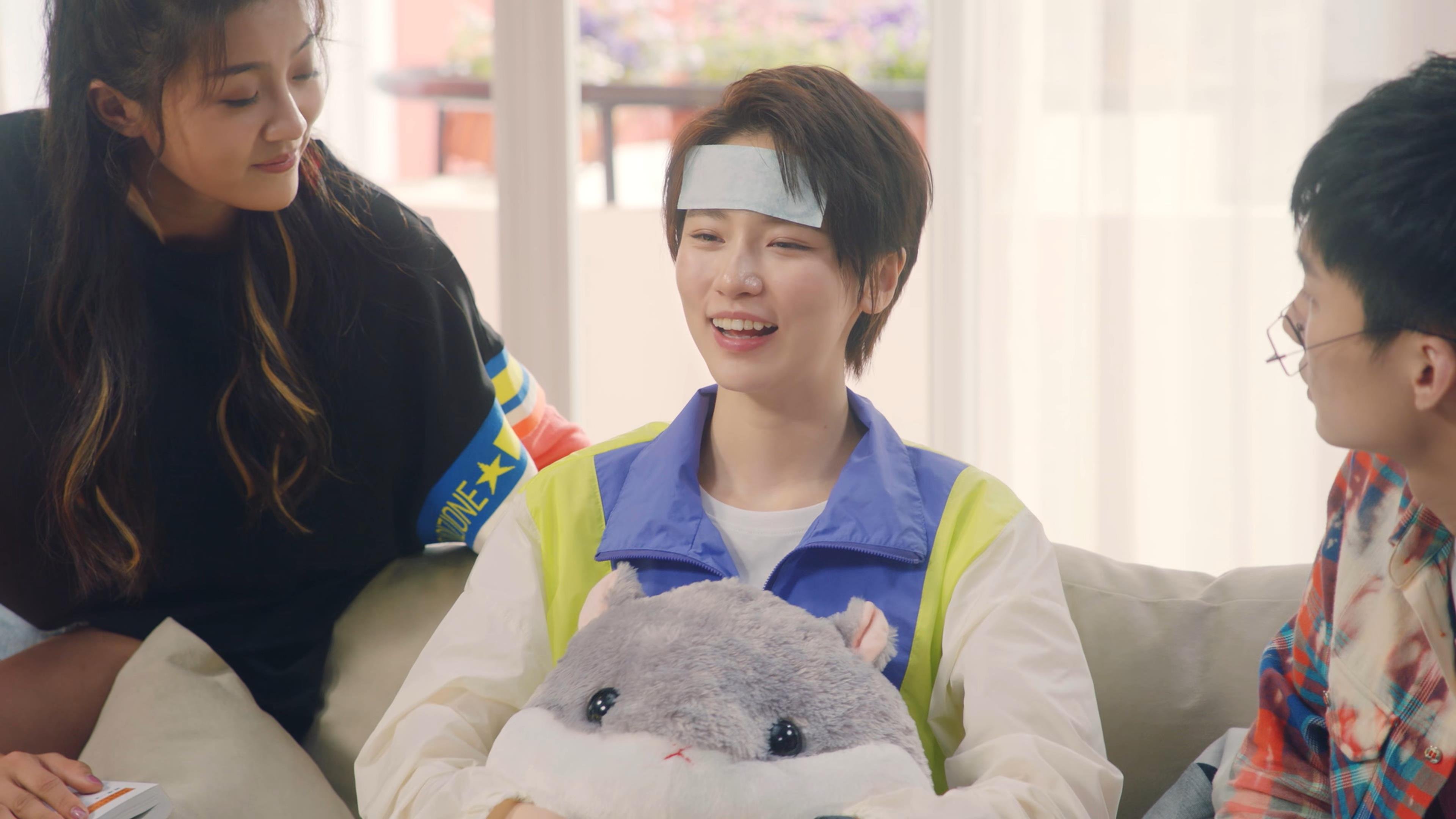 萨拉赫一锤定音，勒沃库森力克里昂登顶欧洲之巅